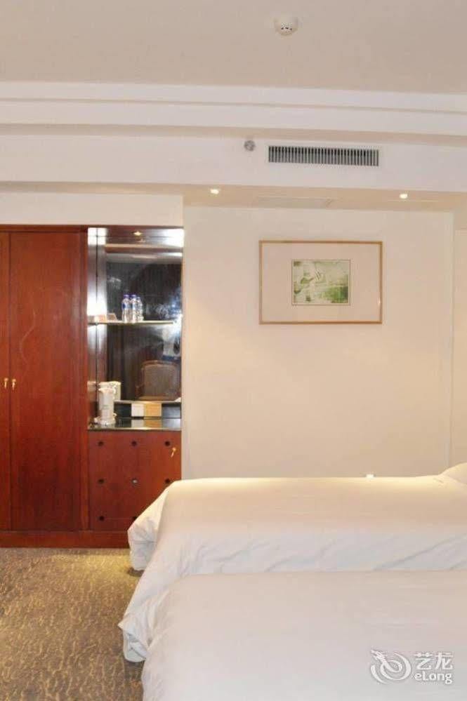 Byfond Hotel เซี่ยงไฮ้ ภายนอก รูปภาพ